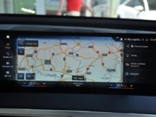 BMW iX xDrive40 HUD H/K TAŽNÉ - 27