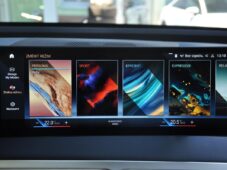 BMW iX xDrive40 HUD H/K TAŽNÉ - 28