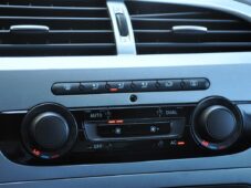 Seat Leon 2.0TDi STYLE NAVI - 26
