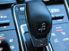 Porsche Panamera E-HYBRID 4S BOSE PANO K360°HUD - 28