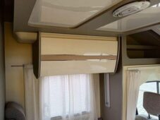 Ahorn Renault Camp T 690 - 20