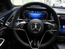 Mercedes-Benz Třídy E 300de 4M TAŽNÉ K360°ČR 1M - 21