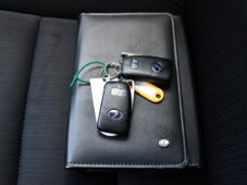 Lexus NX 300h 2.5HYBRID - 36