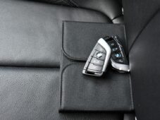 BMW Řada 2 218d TAŽNÉ LED CARPLAY 1M ČR - 38