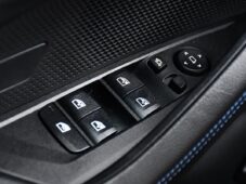 BMW Řada 4 420d M-SPORT xDrive 1M ČR - 26