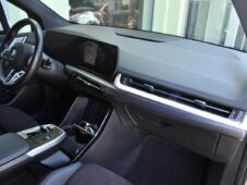 BMW Řada 2 218i M-SPORT TAŽNÉ ČR 1M - 17