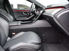Mercedes-Benz Třídy S 350d AMG 4M PANO ZÁRUKA HUD 1M - 17