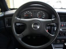 Audi 80 89 CABRIO 2.3 - 26