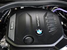 BMW Řada 4 420d xD M-SPORT TAŽNÉ 1.M ČR - 45