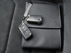 Volkswagen Tiguan 1.5TSi R-LINE DSG VIRTUAL ČR - 36