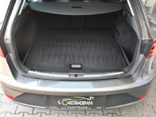 Seat Leon FR 2.0TDi NAVI CARPLAY PANO - 33