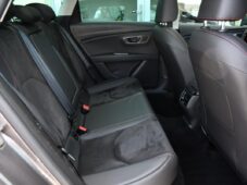 Seat Leon FR 2.0TDi NAVI CARPLAY PANO - 20