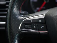 Seat Leon FR 2.0TDi NAVI CARPLAY PANO - 23