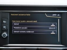 Seat Leon FR 2.0TDi NAVI CARPLAY PANO - 30