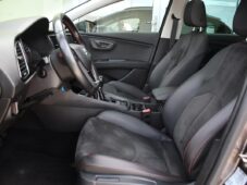 Seat Leon FR 2.0TDi NAVI CARPLAY PANO - 12