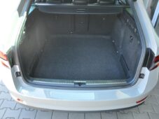 Škoda Superb 2.0TDi SPORTLINE DSG ACC - 36