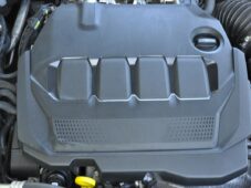 Škoda Superb 2.0TDi SPORTLINE DSG ACC - 40
