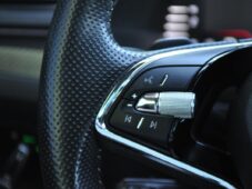 Škoda Superb 2.0TDi SPORTLINE DSG ACC - 22