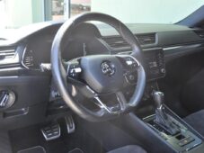 Škoda Superb 2.0TDi SPORTLINE DSG ACC - 14