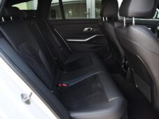 BMW Řada 3 320d xD M-SPORT NTOP ČR 1M - 21