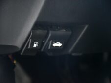 Mazda 3 2,0i ATTRACTION 2xKOLA 1.MAJ - 45