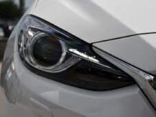 Mazda 3 2,0i ATTRACTION 2xKOLA 1.MAJ - 54