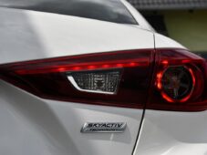 Mazda 3 2,0i ATTRACTION 2xKOLA 1.MAJ - 55