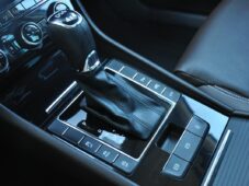 Škoda Superb 2,0TDi L&K. PANOR WEB K360 TAŽ - 35