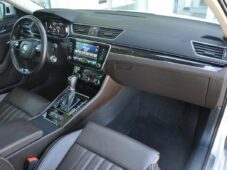 Škoda Superb 2,0TDi L&K. PANOR WEB K360 TAŽ - 9