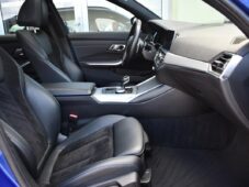 BMW Řada 3 320d xDrive M-SPORT PANO ČR 1M - 17
