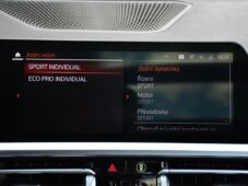 BMW Řada 3 320d xDrive M-SPORT PANO ČR 1M - 31