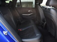 BMW Řada 3 320d xDrive M-SPORT TAŽNÉ ČR - 20