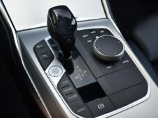 BMW Řada 3 320d xDrive M-SPORT TAŽNÉ ČR - 24