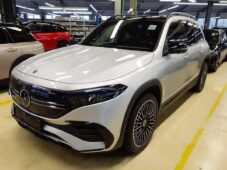 Mercedes-Benz EQB 350 4MATIC Rezervace - 0