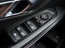 BMW Řada 3 320d xDrive M-SPORT ČR 1.M - 26