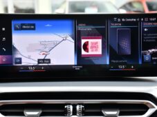 BMW Řada 3 320d xDrive M-SPORT ČR 1.M - 42