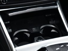BMW Řada 3 320d xDrive M-SPORT ČR 1.M - 51