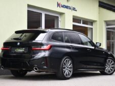 BMW Řada 3 320d xDrive M-SPORT ČR 1.M - 4