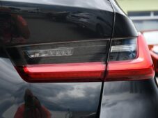 BMW Řada 3 320d xDrive M-SPORT ČR 1.M - 66