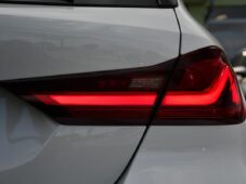 BMW Řada 1 116d ČR TAŽNÉ HUD M-SPORT - 55