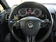 Volkswagen Touareg 3.0TDi V6 DSG 4M NAVI TAŽNÉ - 21