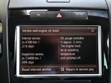 Volkswagen Touareg 3.0TDi V6 DSG 4M NAVI TAŽNÉ - 29
