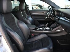 Alfa Romeo Stelvio VELOCE Ti Q4 2.0CARBON CARPLAY - 13