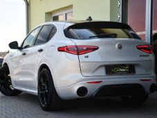 Alfa Romeo Stelvio VELOCE Ti Q4 2.0CARBON CARPLAY - 2