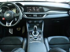 Alfa Romeo Stelvio VELOCE Ti Q4 2.0CARBON CARPLAY - 21