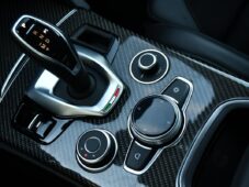 Alfa Romeo Stelvio VELOCE Ti Q4 2.0CARBON CARPLAY - 35