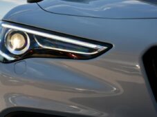 Alfa Romeo Stelvio VELOCE Ti Q4 2.0CARBON CARPLAY - 58