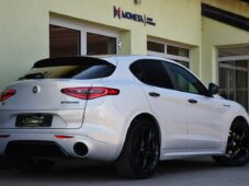 Alfa Romeo Stelvio VELOCE Ti Q4 2.0CARBON CARPLAY - 4