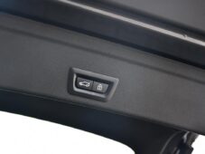 BMW X6 M50d xD M-SPORT HUD ČR 1M - 54