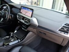 BMW X4 xDrive30d M-SPORT ZÁRUKA ČR 1M - 17